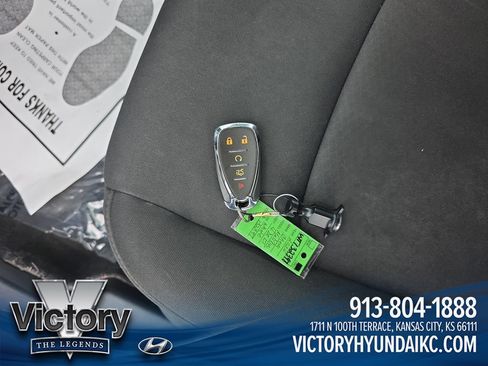 Used 2024 Chevrolet Malibu LT FWD image 29