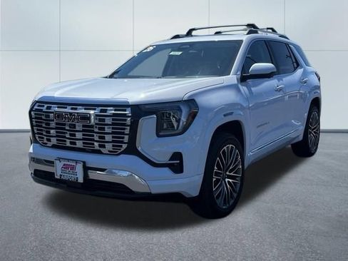 Used 2026 GMC Terrain Denali w/ LPO, Floor Liner Package AWD/4WD image 1