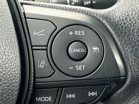 Used 2024 Toyota RAV4 XLE image 19