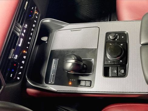 Used 2025 MAZDA CX-70 3.3 Turbo S w/ Premium Package image 42