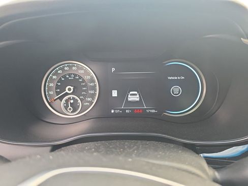 Used 2024 Genesis G70 2.5T w/ Sport Prestige Package image 9