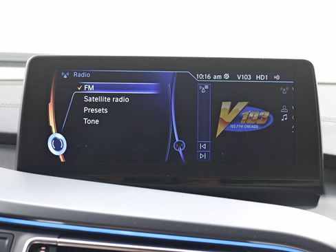 Used 2016 BMW i8 image 24