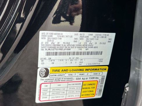 Used 2024 Lincoln Navigator Black Label AWD/4WD image 22