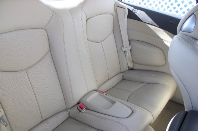 Used 2011 INFINITI G37 Convertible w/ Premium Pkg RWD image 17
