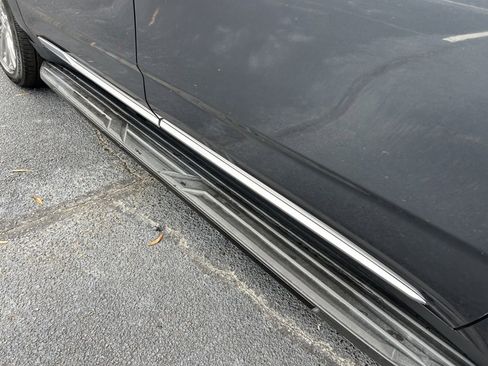 Used 2021 Cadillac Escalade ESV Premium Luxury w/ Driver Assist Tech Package image 25