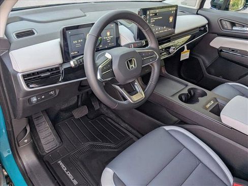 New 2026 Honda Prologue Touring image 3