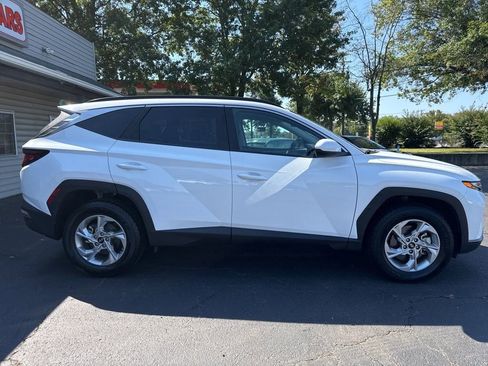 Used 2024 Hyundai Tucson SEL image 2