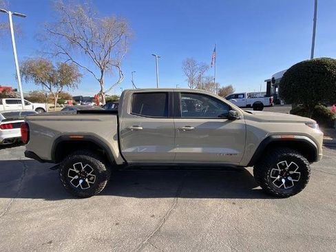 Used 2024 GMC Canyon AT4X image 2