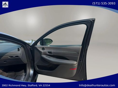 Used 2020 Hyundai Sonata Limited FWD image 13