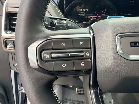 New 2026 GMC Yukon Denali Ultimate AWD/4WD image 29