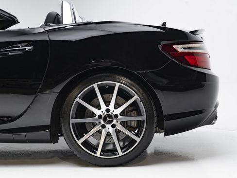 Used 2013 Mercedes-Benz SLK 55 AMG image 65