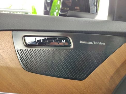 Used 2024 Volvo XC90 B6 Plus w/ Protection Package Premier image 28