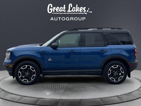 Used 2023 Ford Bronco Sport Outer Banks AWD/4WD image 2