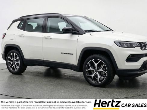 Used 2025 Jeep Compass Limited AWD/4WD image 1