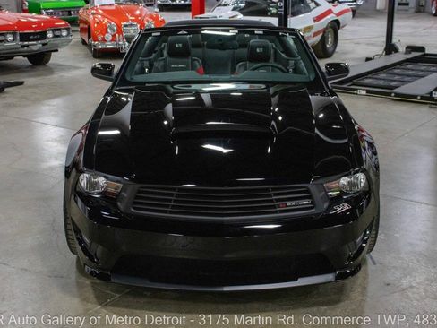 Used 2011 Ford Mustang GT Premium w/ Comfort Pkg RWD image 12