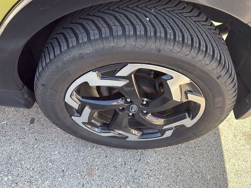 Used 2022 Subaru Crosstrek 2.5i Limited w/ Moonroof Package 2 image 11