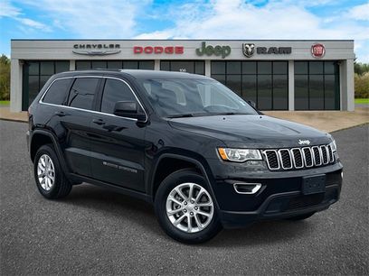 Used 2022 Jeep Grand Cherokee Laredo E