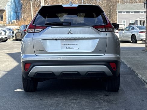 Used 2022 Mitsubishi Eclipse Cross SE image 4