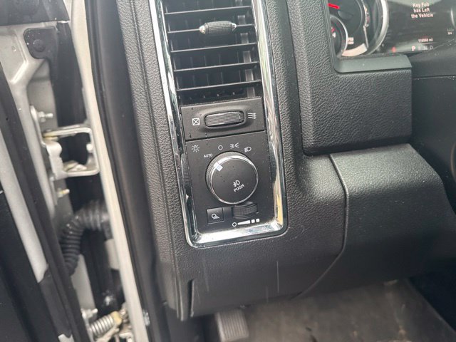 Used 2017 RAM 1500 Laramie w/ Convenience Group AWD/4WD image 12
