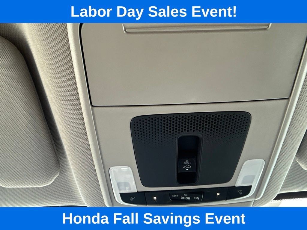 Used 2025 Honda CR-V EX image 31