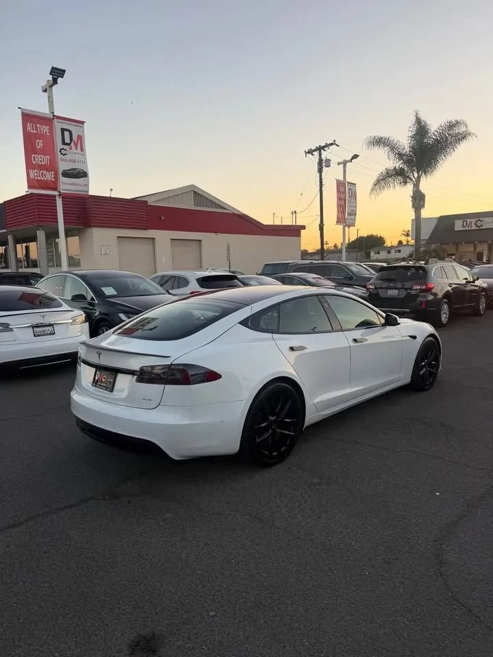 Used 2021 Tesla Model S Plaid AWD/4WD image 5