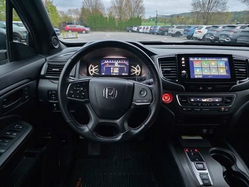 Used 2023 Honda Passport TrailSport image 20