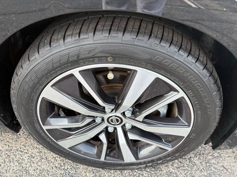 Used 2020 Nissan Maxima 3.5 SV w/ Floor Mat Group FWD image 46