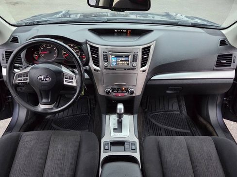 Used 2014 Subaru Outback 2.5i Premium AWD/4WD image 32