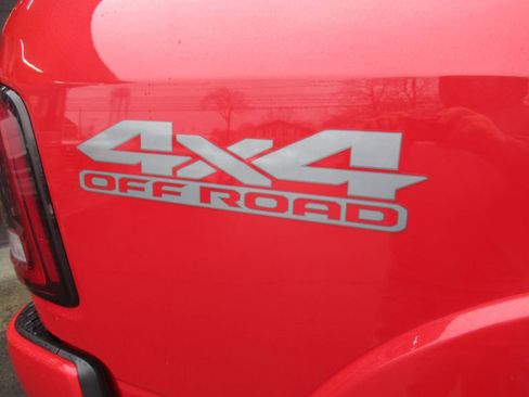 Used 2020 RAM 2500 Laramie image 15