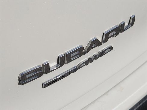 Certified 2025 Subaru Ascent Limited image 8