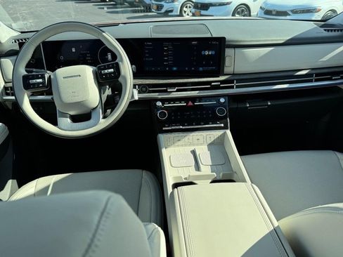 Used 2024 Hyundai Santa Fe Calligraphy image 13