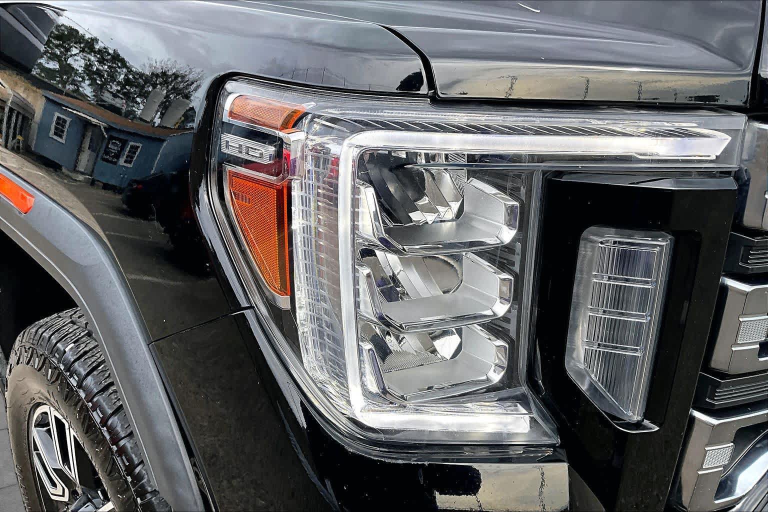 Used 2023 GMC Sierra 2500 AT4 AWD/4WD image 28