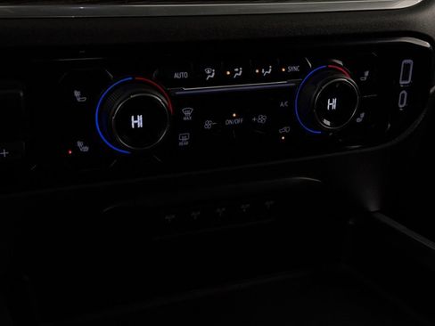 Used 2024 Chevrolet Silverado 2500 LT w/ Safety Package image 18