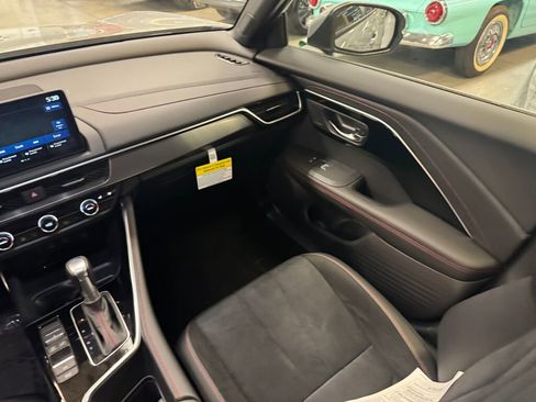 Certified 2025 Acura ADX A-Spec AWD/4WD image 17