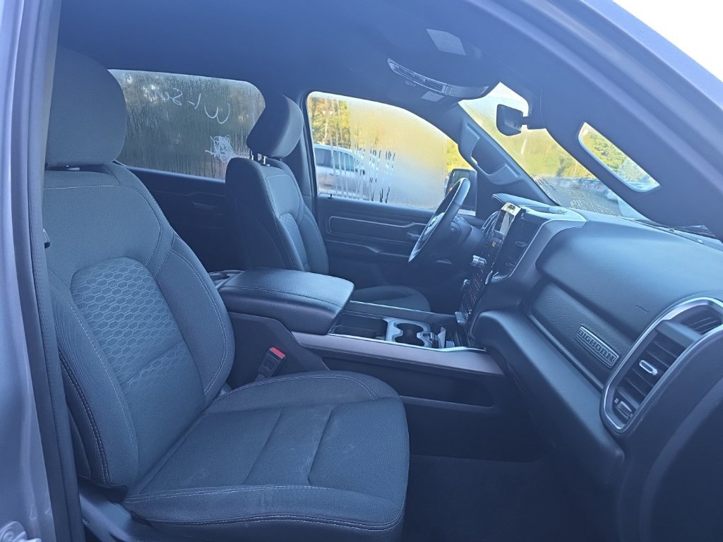 Used 2025 RAM 1500 Big Horn AWD/4WD image 18