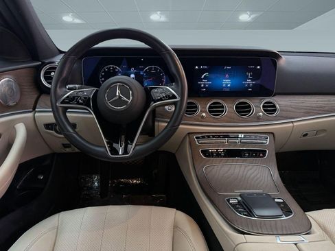 Certified 2022 Mercedes-Benz E 350 Sedan image 25