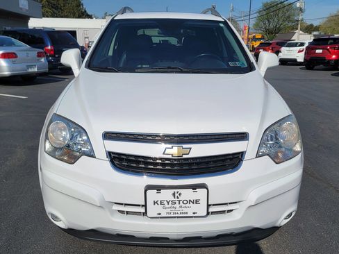 Used 2012 Chevrolet Captiva Sport LT w/ Convenience Package FWD image 2