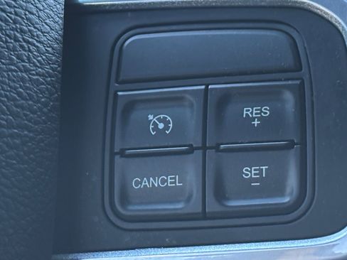 Used 2022 RAM 2500 Laramie image 13