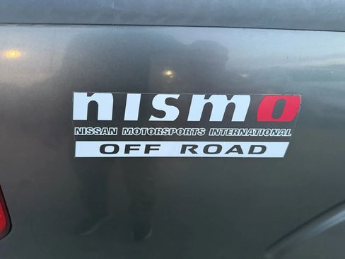 Used 2006 Nissan Frontier NISMO w/ (J01) Sunroof Pkg image 21