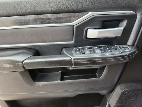 Used 2024 RAM 2500 Big Horn w/ Off Road Package image 25