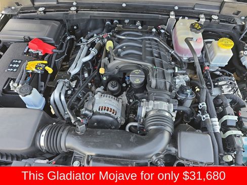 Used 2022 Jeep Gladiator Mojave w/ Cold Weather Group image 38