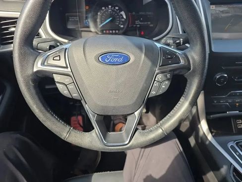 Used 2017 Ford Edge SEL w/ Equipment Group 201A FWD image 39