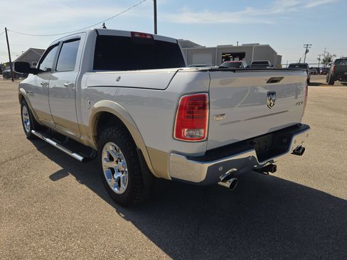 Used 2016 RAM 1500 Laramie w/ Convenience Group AWD/4WD image 5