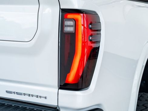 Used 2024 GMC Sierra 2500 Denali Ultimate w/ Max Trailering Package image 31