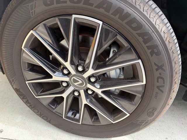 Used 2025 Lexus GX 550 w/ Accessory Package (2T) AWD/4WD image 33