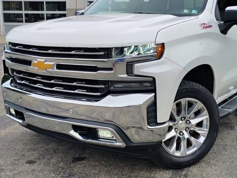 Used 2020 Chevrolet Silverado 1500 LTZ AWD/4WD image 2