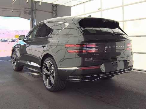 Used 2026 Genesis GV80 3.5T Prestige image 3