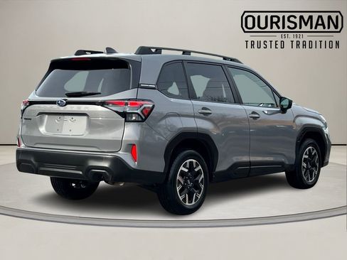 Certified 2025 Subaru Forester Premium image 5