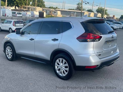 Used 2018 Nissan Rogue S FWD image 5