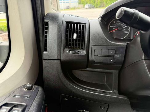 Used 2019 RAM ProMaster 3500 FWD image 16